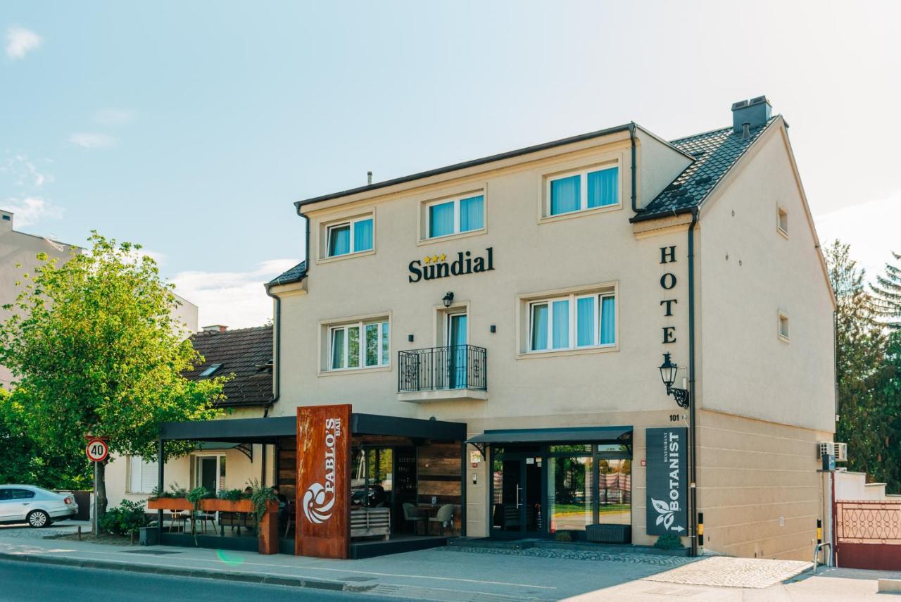 Sundial Boutique Hotel ザグレブ エクステリア 写真